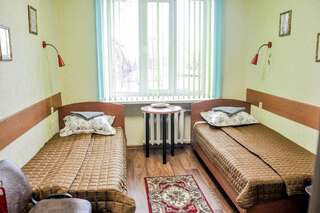 Гостиница Телевышка Бийск Двухместный номер эконом-класса с 2 отдельными кроватями-6
